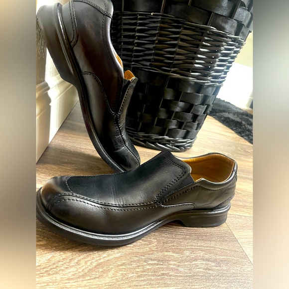 Men’s Clarks Loafer - Picture 2 of 6